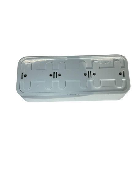Розетка 3-тя зовнішня з з/к, IP 20, Premiera GISelt G 8003-62 G 8003-62 фото
