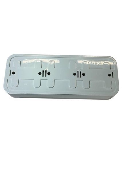 Розетка 3-тя зовнішня без з/к, IP 20, Premiera GISelt G 8003-66 G 8003-66 фото